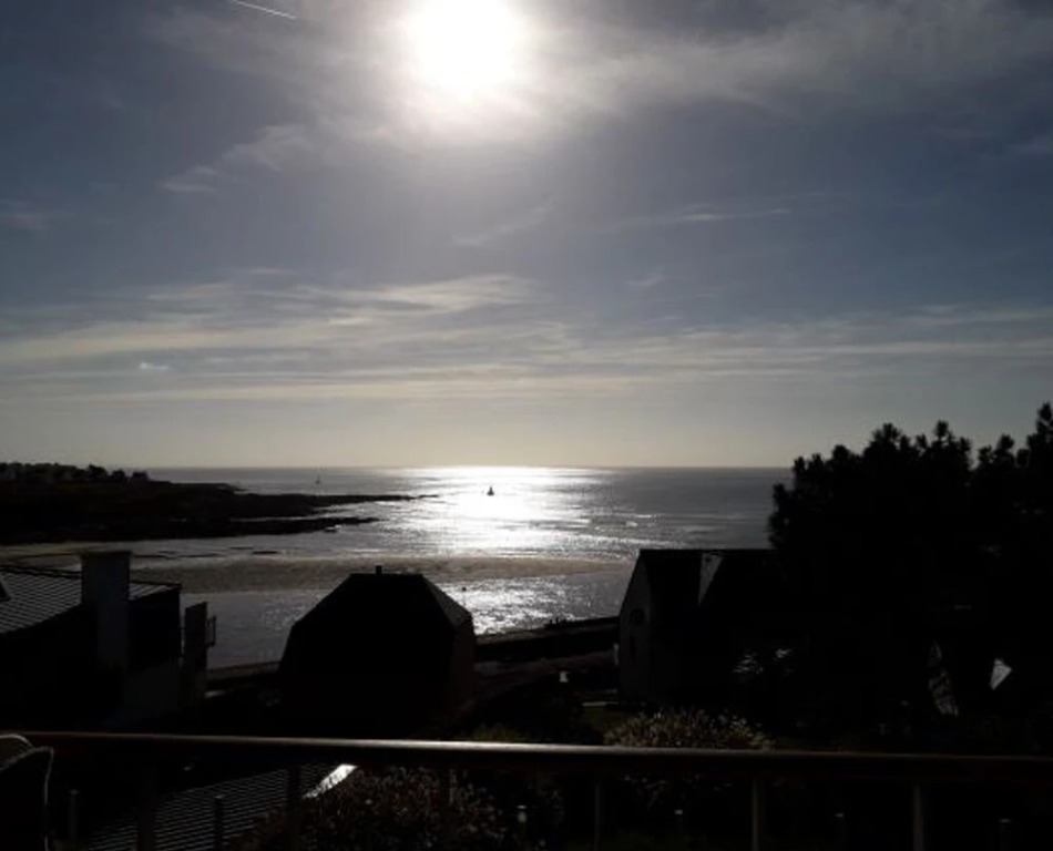 Apartment With one Bedroom in Audierne, With Wonderful sea View, Pool