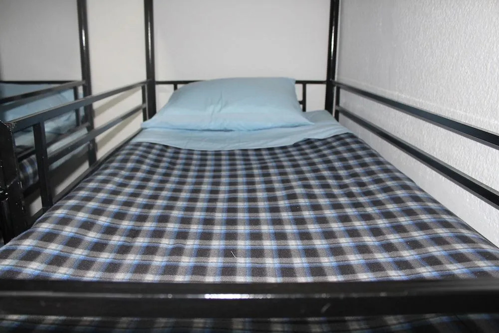 Hostal Betania - Hostel