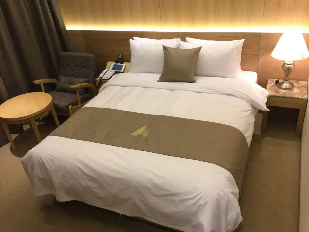 Hotel Avalon