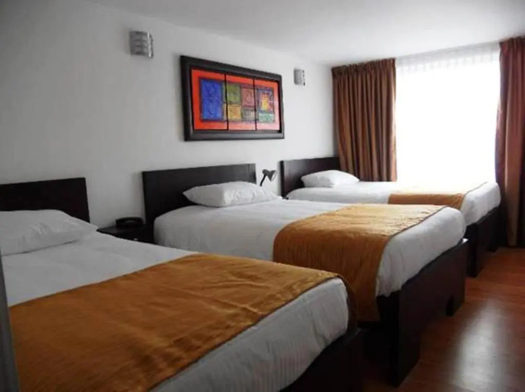 Hotel Expo Inn Embajada