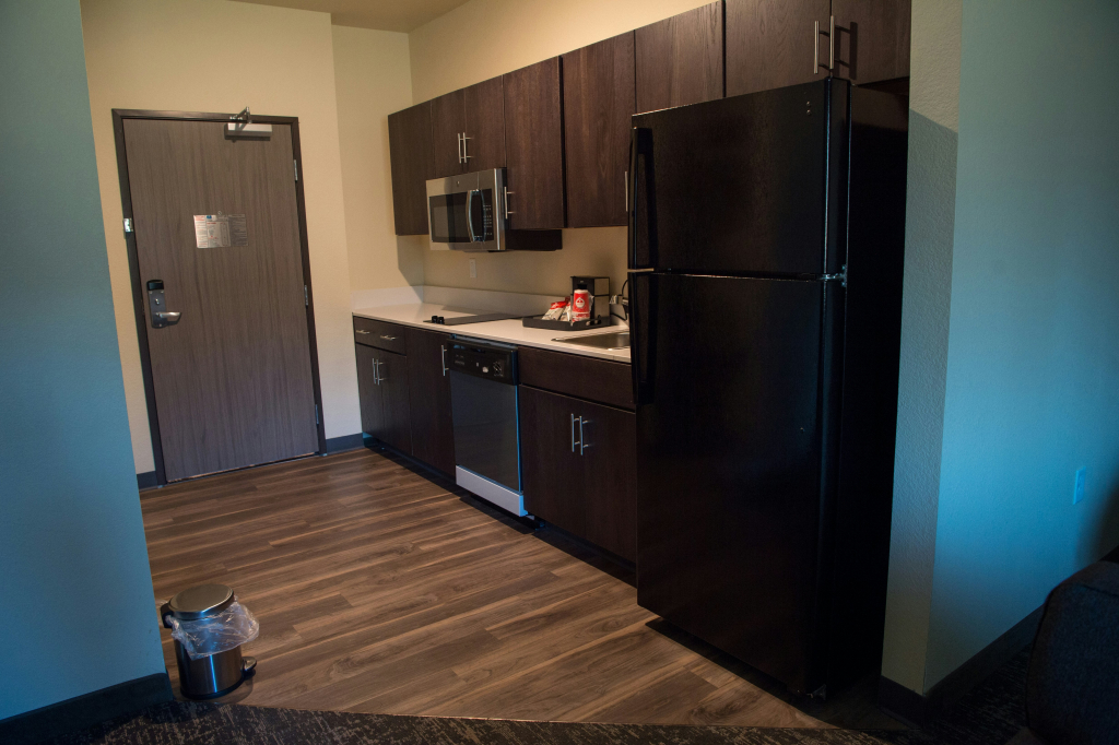 Cobblestone Inn & Suites - Forest City