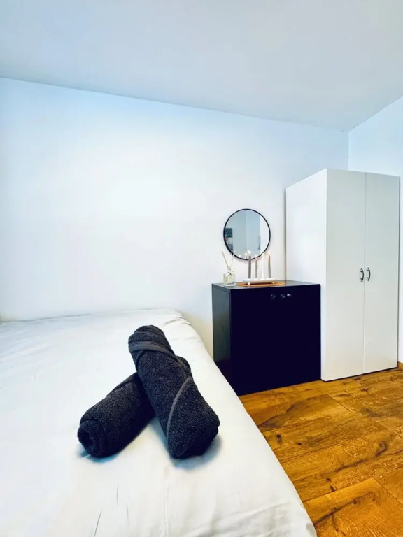 Cozy 5BR Apartment Near Kaufpark