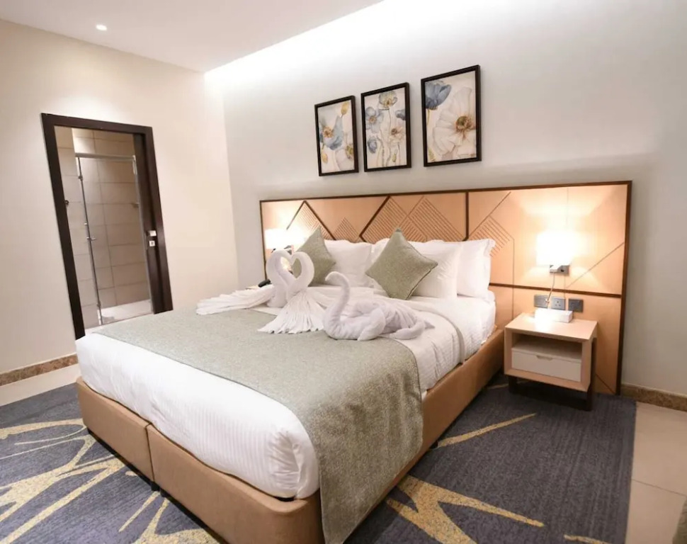 Renee Hotel