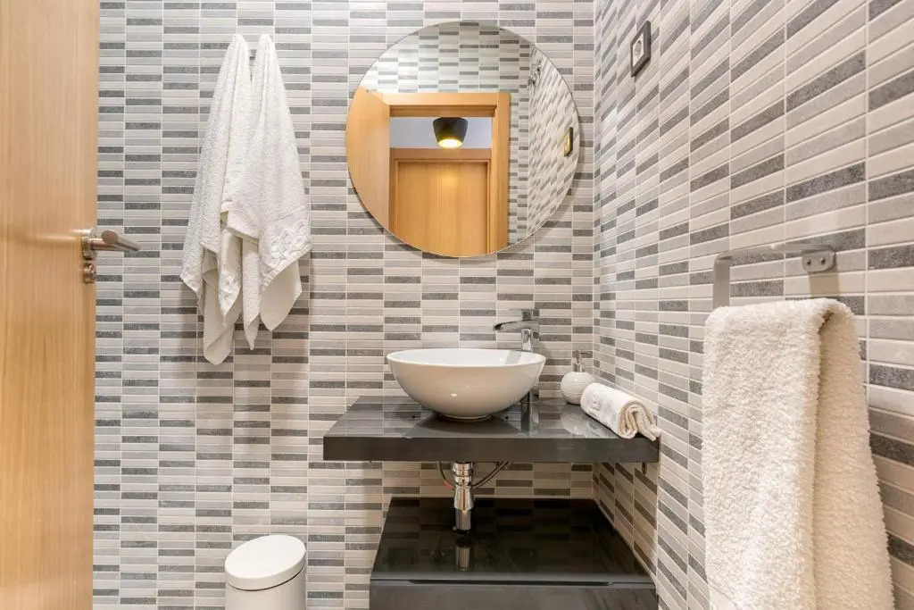 Atico terraza privada piscina centro ac nuevo 1hab