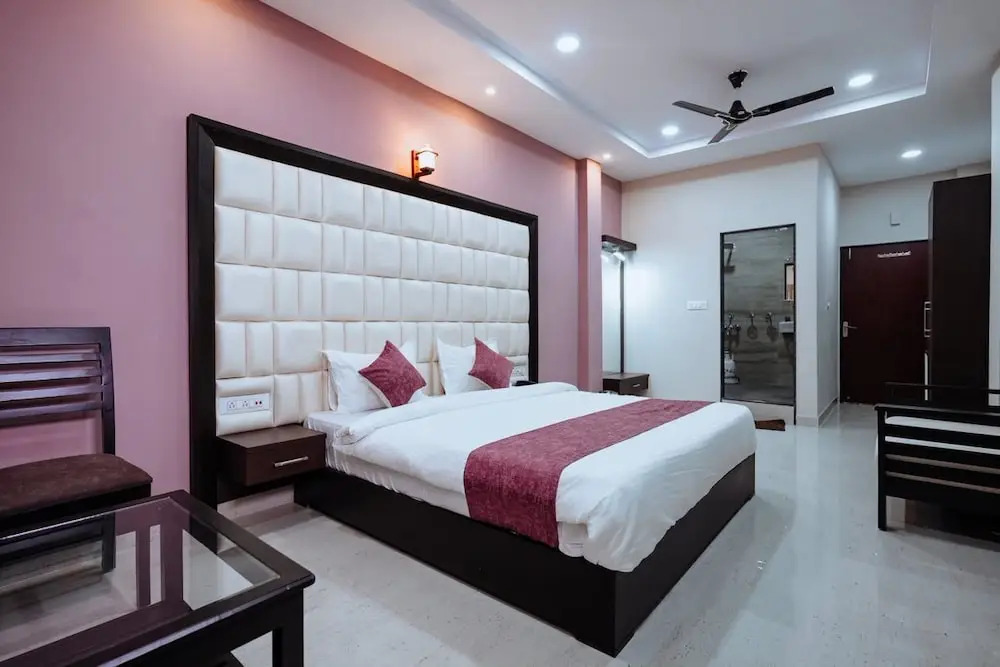 Bajajs Karwan Inn