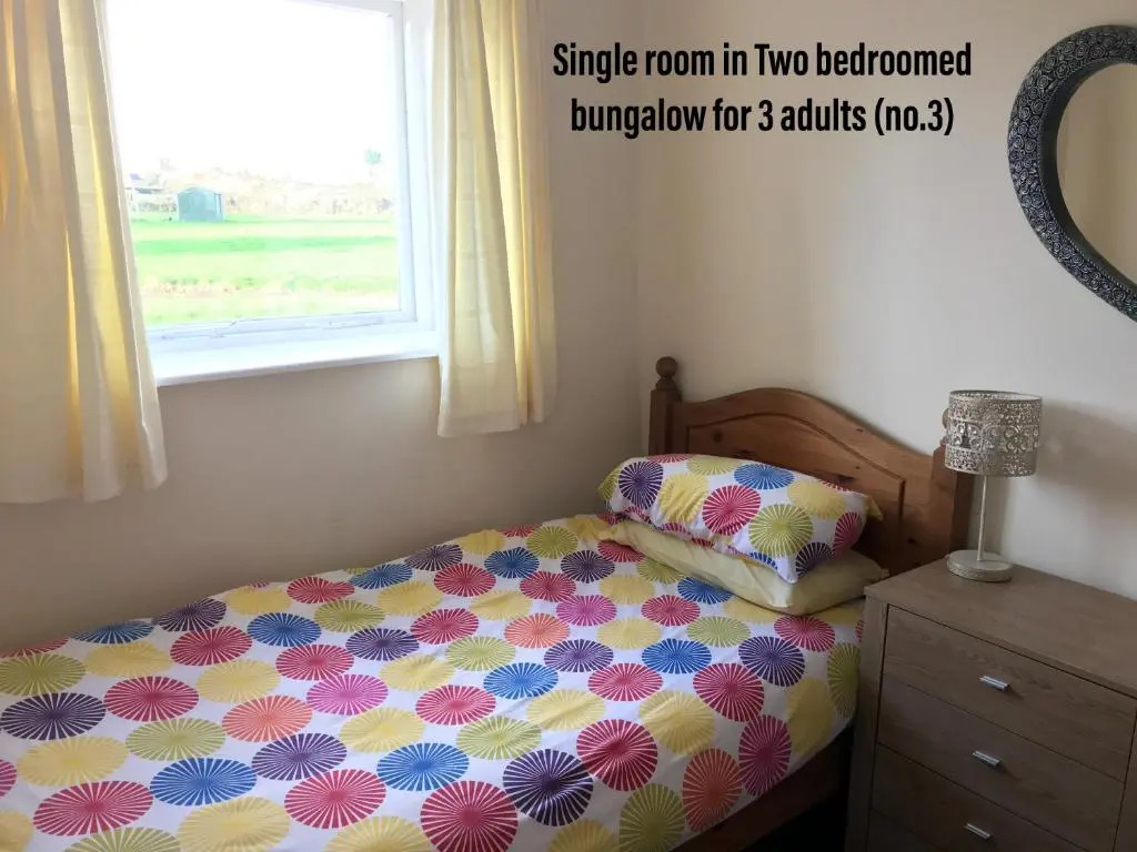 Court Farm Holiday Bungalows Ltd