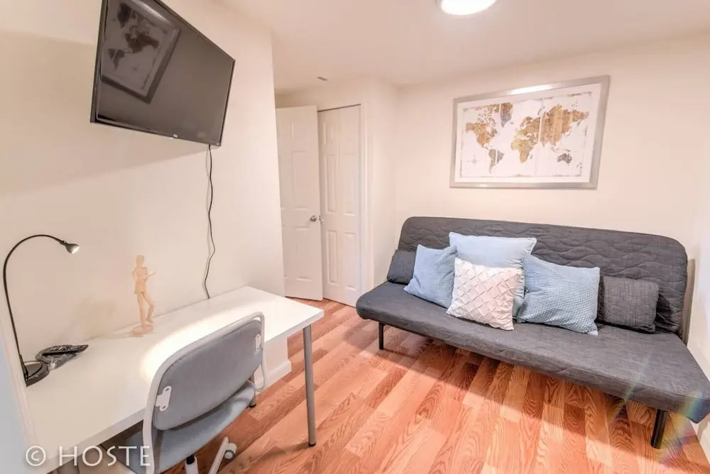 2BR Comfy Condo & Cute Patio Broadmoor Area
