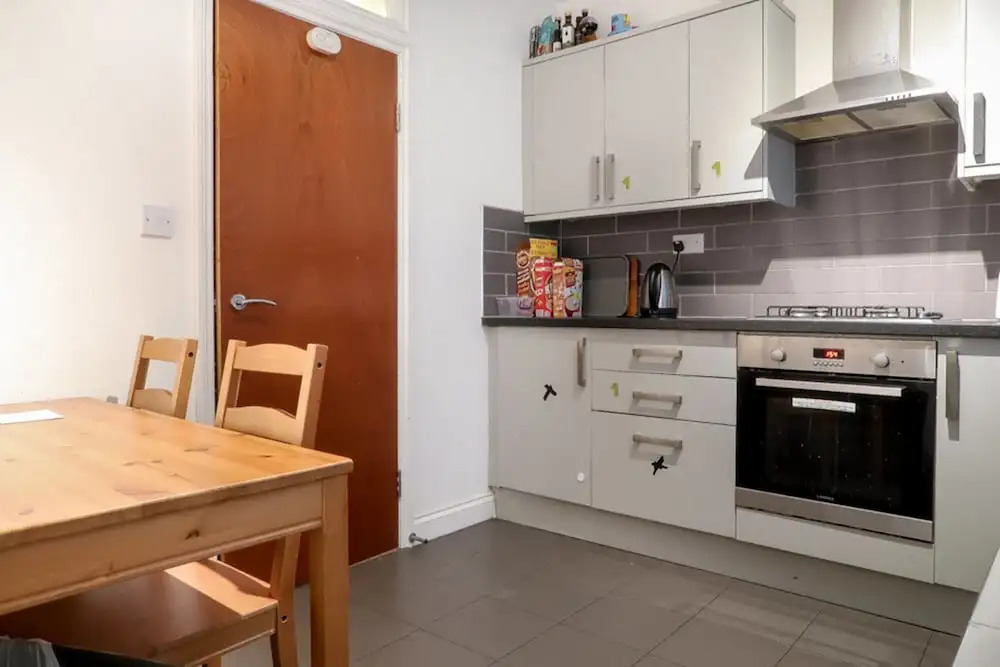 Broxbourne Guest House