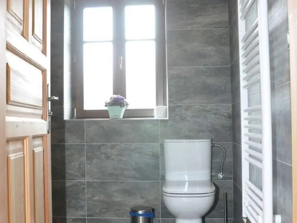 Spacious Cottage With 5 Bedrooms, Woodburning Stove, Sauna, Near Ski Lift