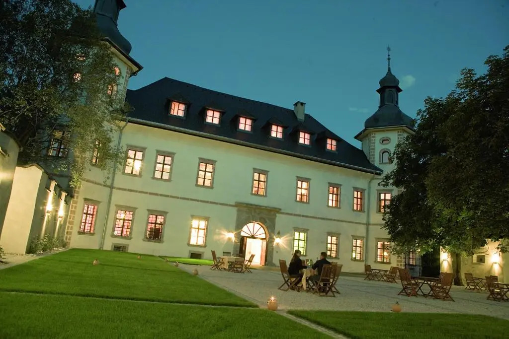 JUFA Hotel Schloss Röthelstein