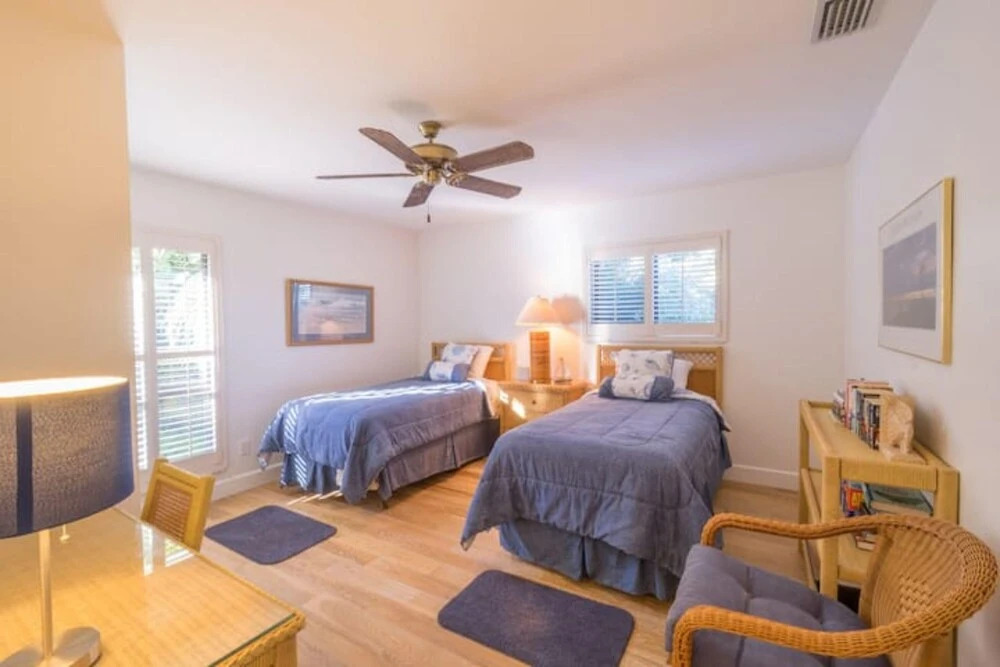 Captiva Shores 1B