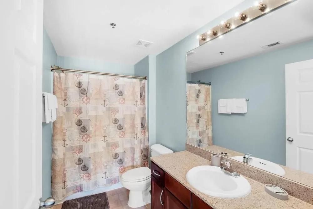 Laketown Wharf 116