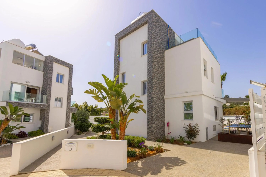 Fig Tree Bay Residences 3