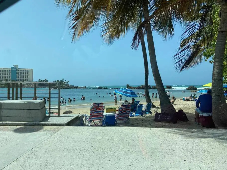 Centric 3B/1Bath near trendy Loiza Street