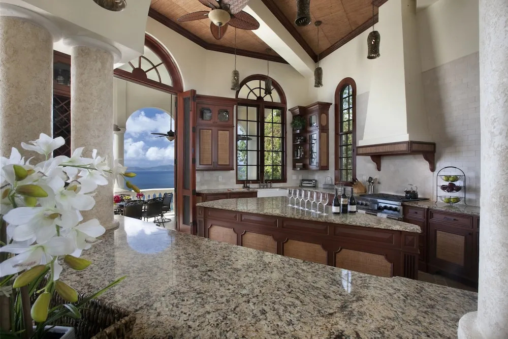 Villa Nonna - Five Bedroom Villa