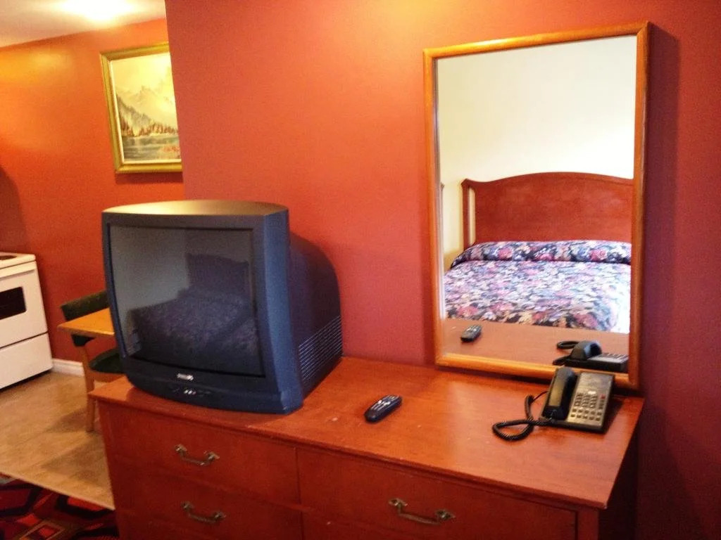 Parkway Motel