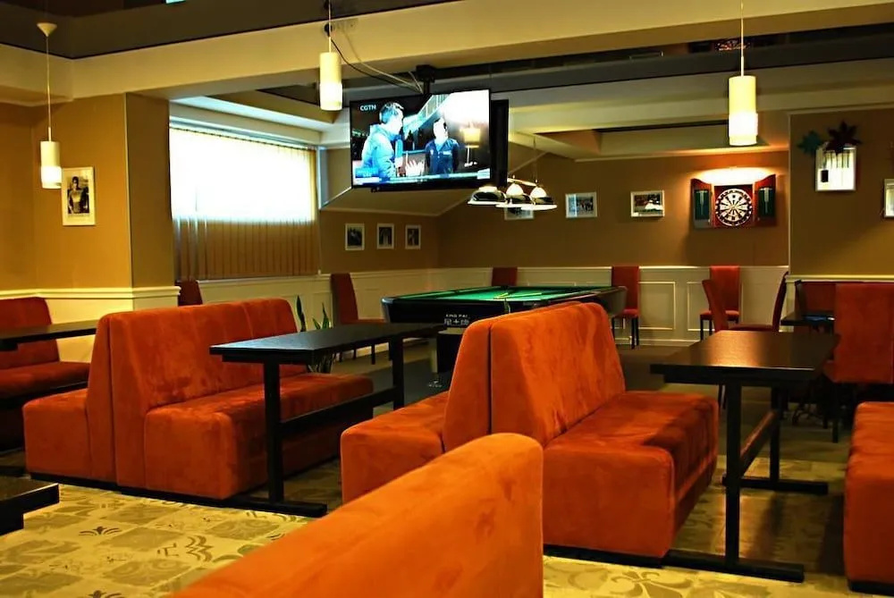 Apart Hotel West