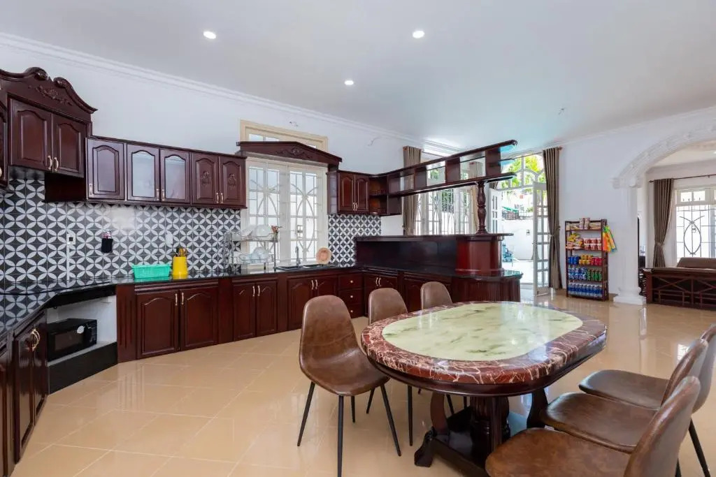 Ruby Villa F1