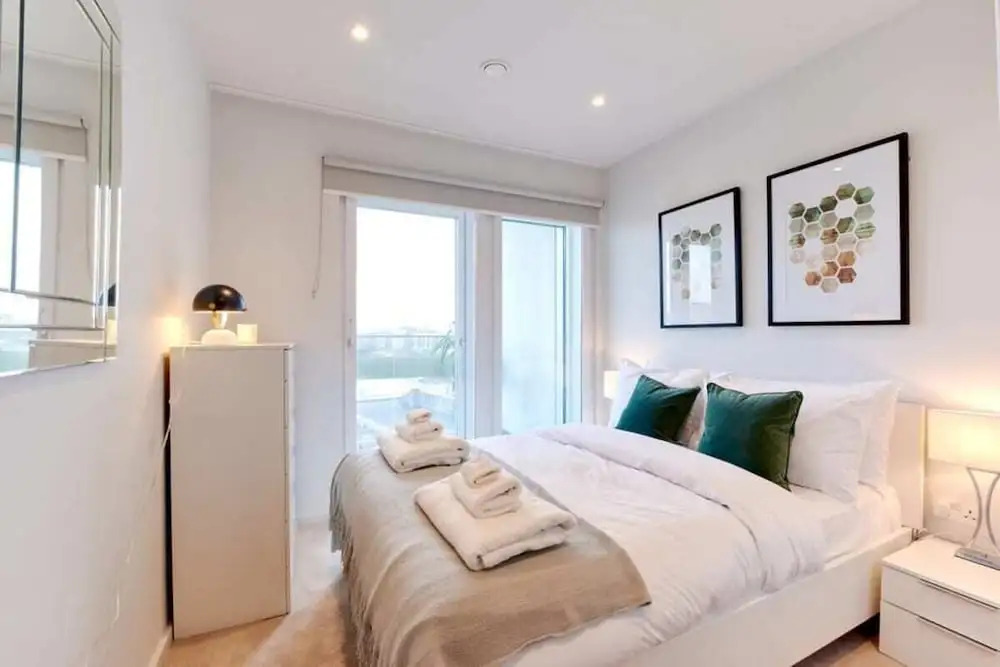 Modern 2bed Apt W/balcony in Kings Cross
