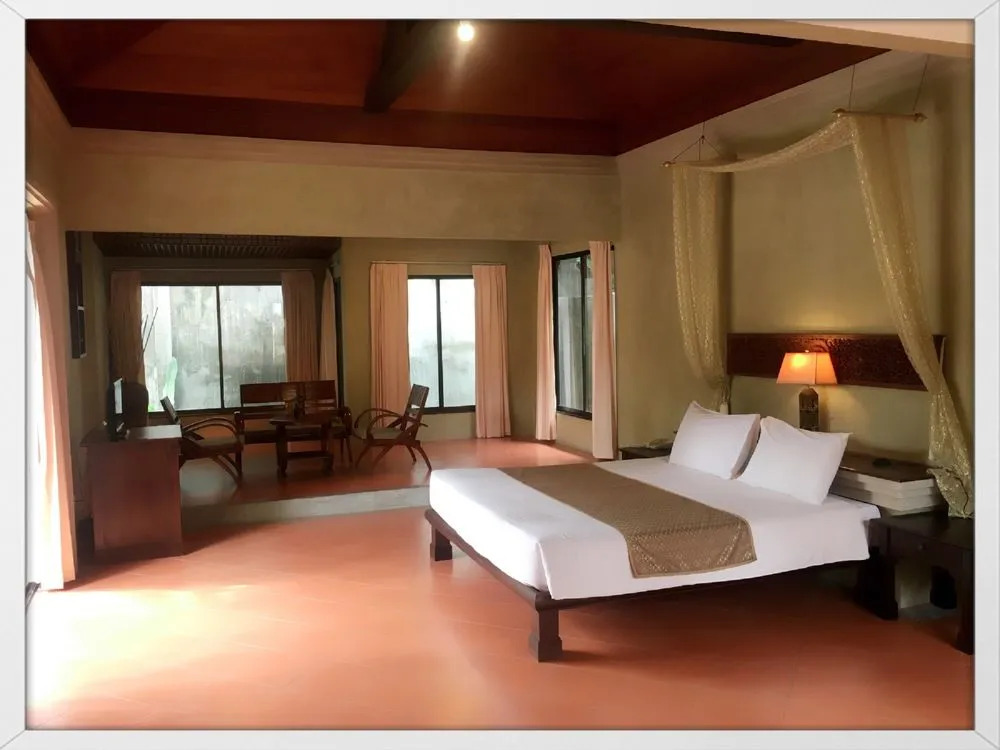 Circle Phuket Resort and Spa