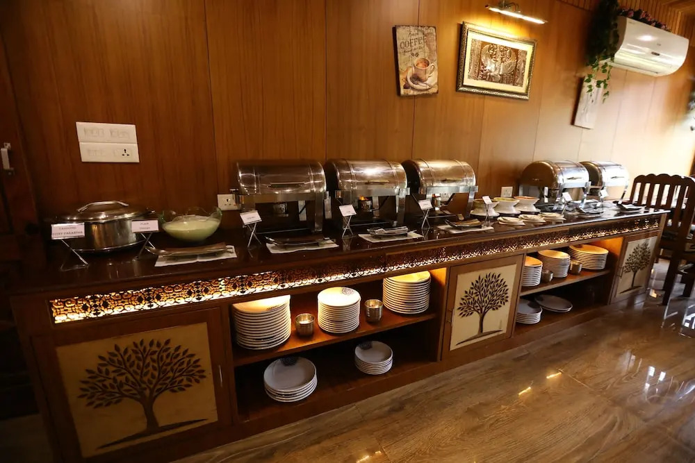 Hotel Natraj Pure Veg