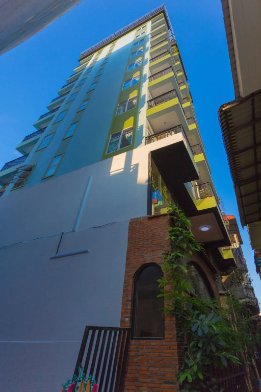 Botum Palace Hotel