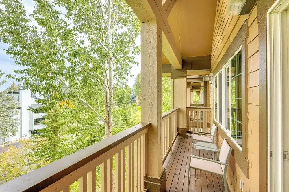 Condo w/ Mtn View < 1 Mi to Steamboat Resort!