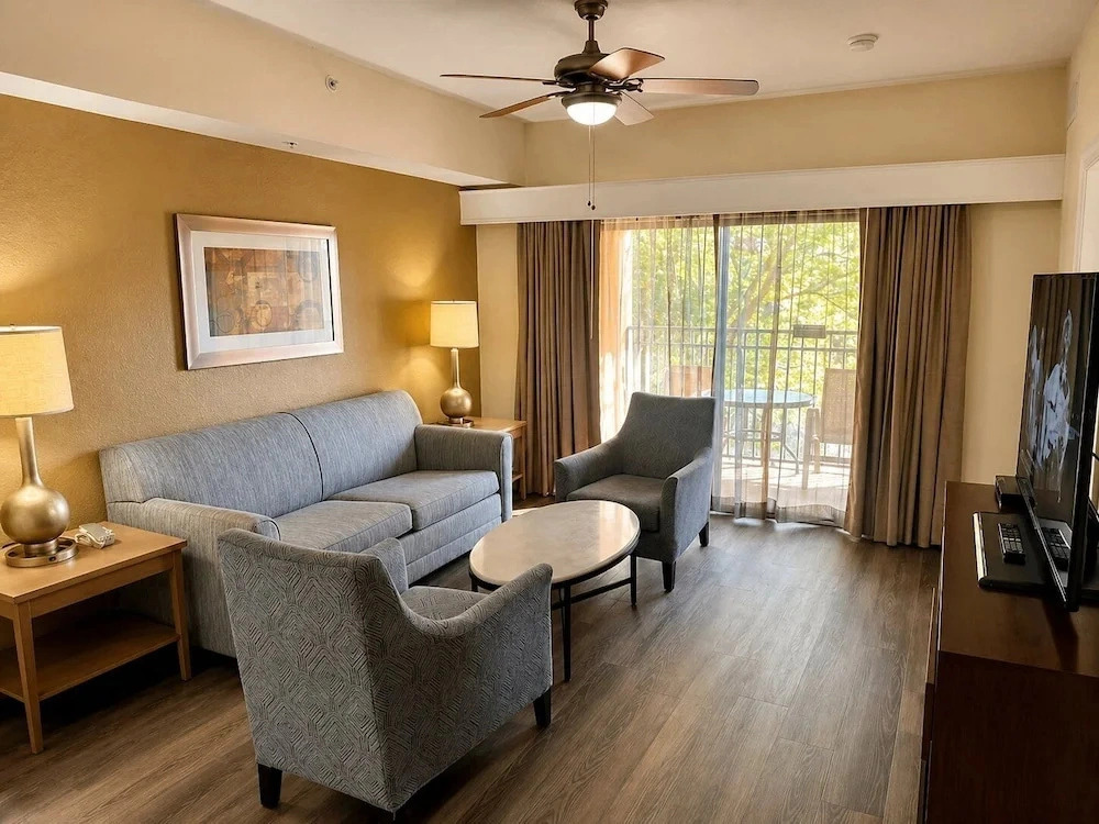 Apt Resort 3br, Sleeps 10 Disney 10 min