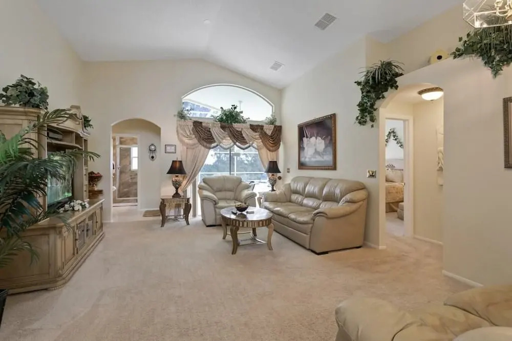 Hampton Lakes 4 Bedroom Home Private Pool 15 Min to Disney