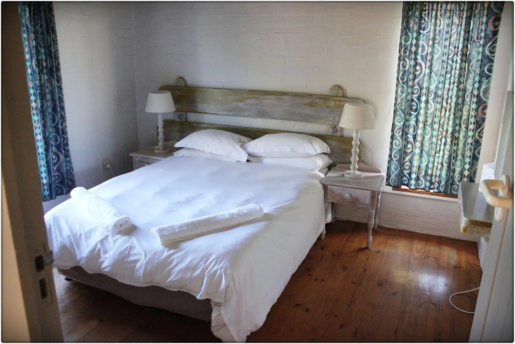 Blue Bay Lodge
