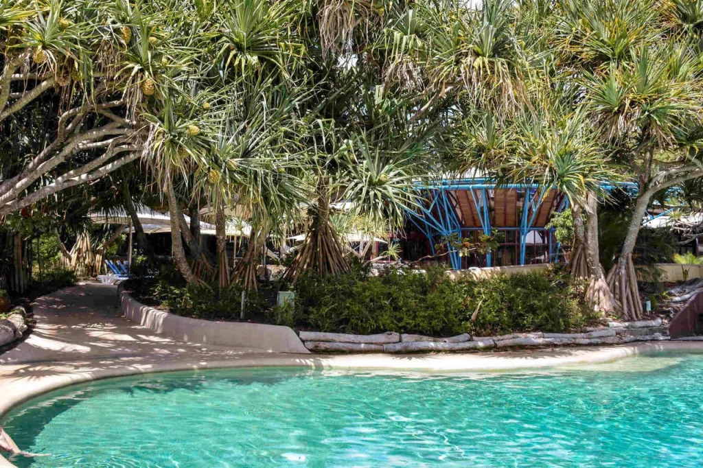 Kingfisher Bay Resort