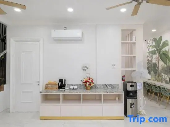Urbanview Kencana Residence near Pakuwon Mall Surabaya