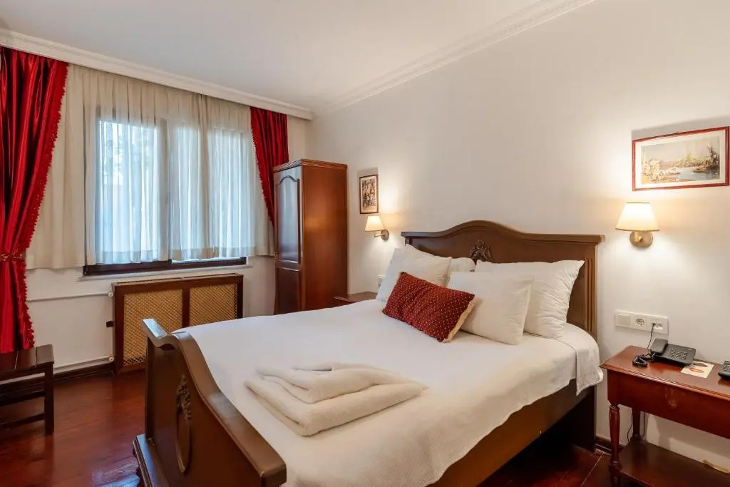Şebnem Hotel