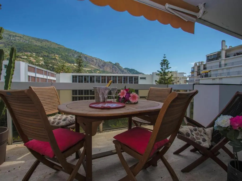 Appartement Menton, 2 pièces, 4 personnes - FR-1-196-172