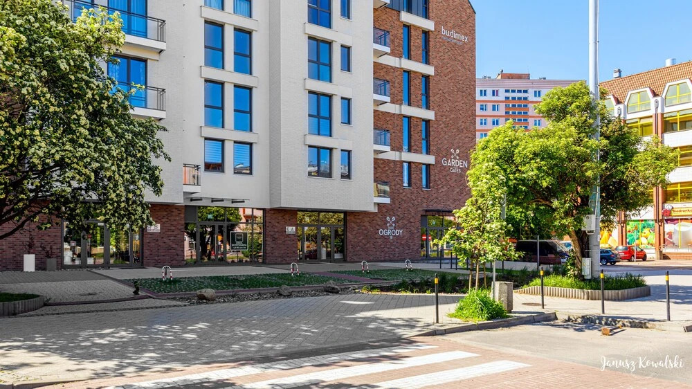 Garden Gates by Loft Apartments
