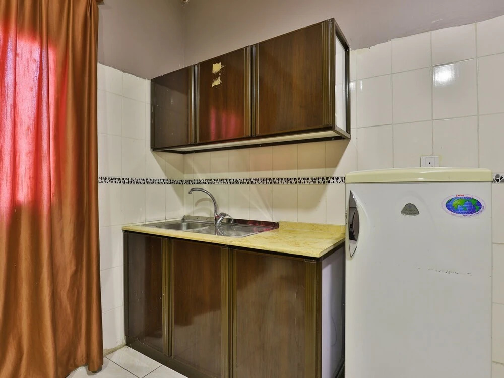 OYO 211 Mayar International Furnished Units 1
