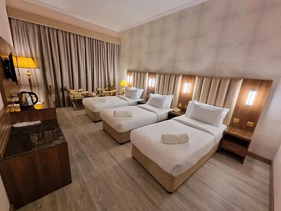 Bliss Square Hotel