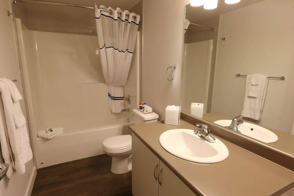 Ramada by Wyndham Fort McMurray