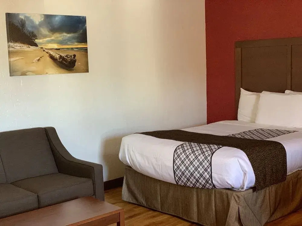 Red Carpet Inn Medford
