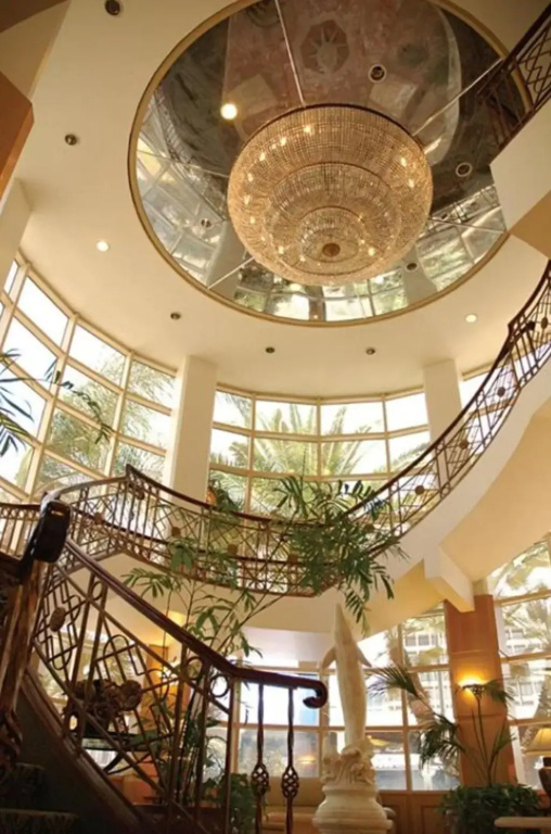Garden Suite Hotel and Resort