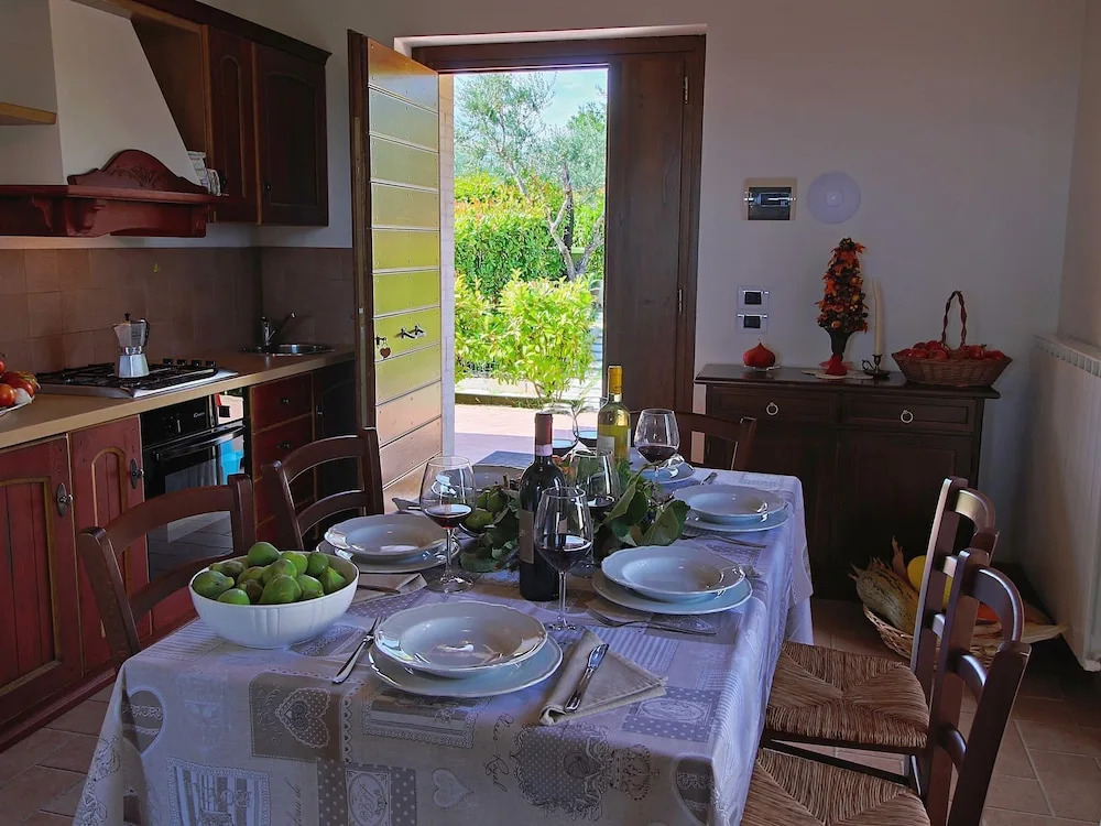Quaint Cottage in Collazzone With Swimming Pool