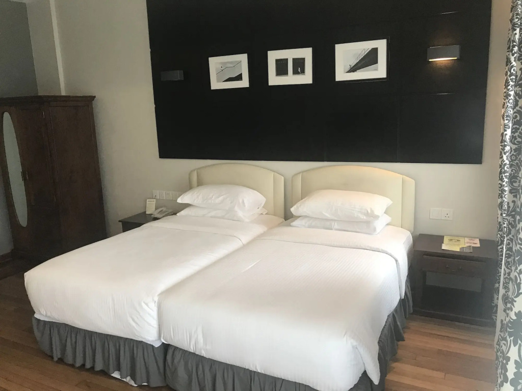 Strawberry Park Resort