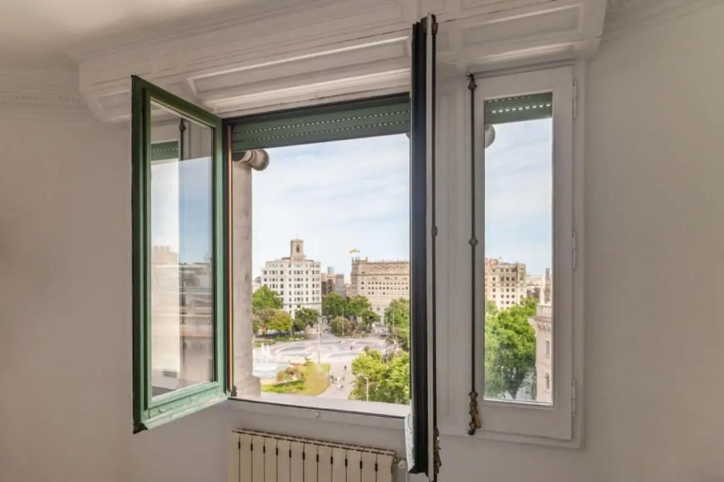 Placa Catalunya Luminous and Exclusive 5Bd Penthouse