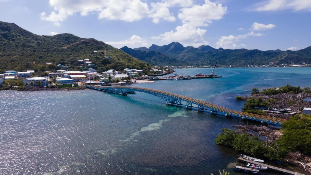 South West Bay Cabañas