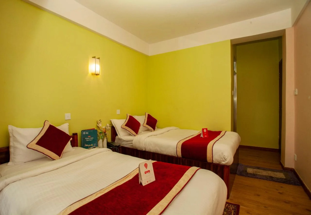 Hotel Cirrus by Oyo Rooms