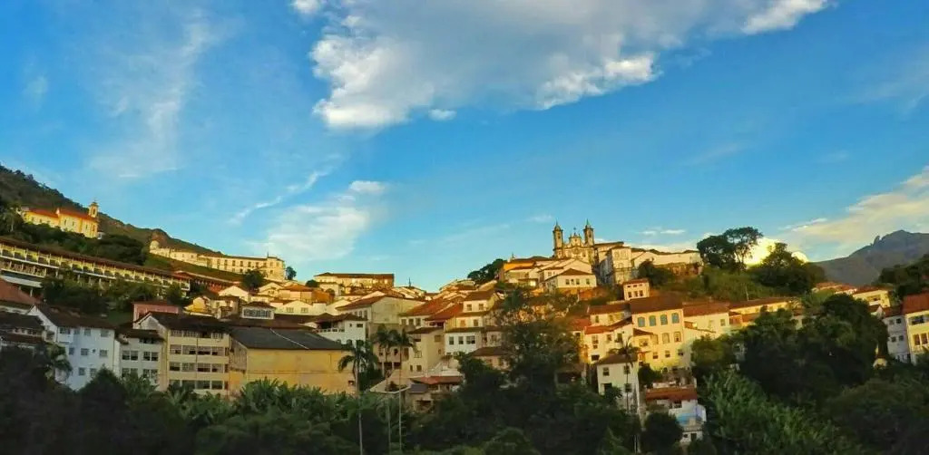 Varanda Pouso e Arte