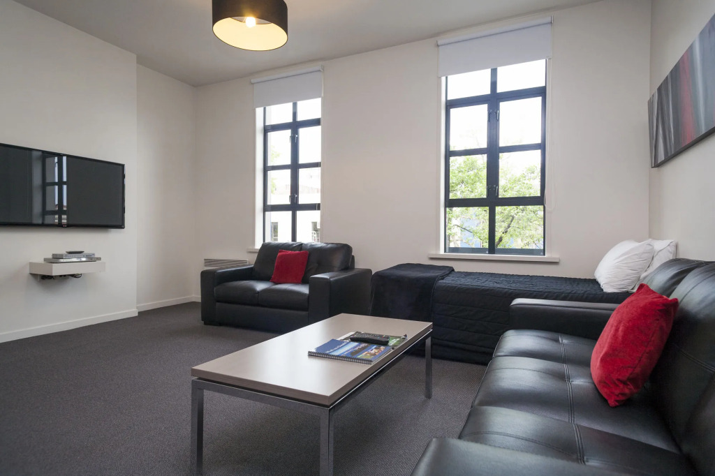 315 Euro Motel and Serviced Apartments
