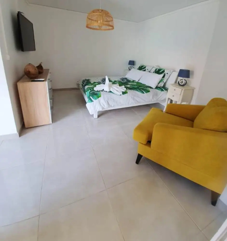 Studio in Le Vauclin, With Enclosed Garden and Wifi
