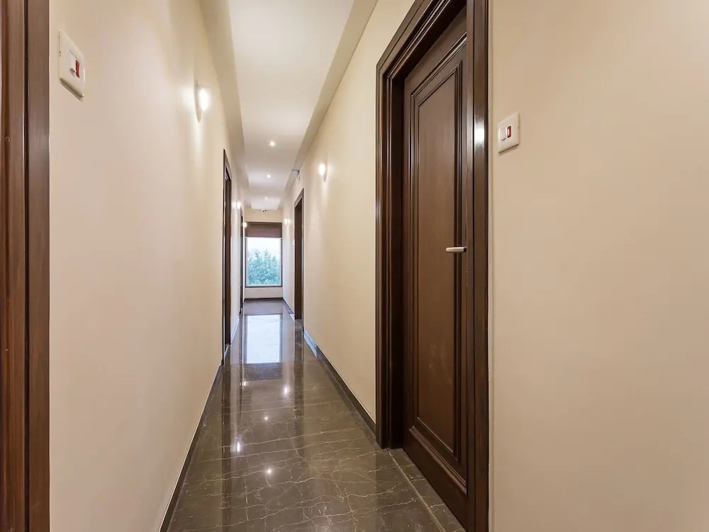 OYO 12360 Hotel Eco Stay