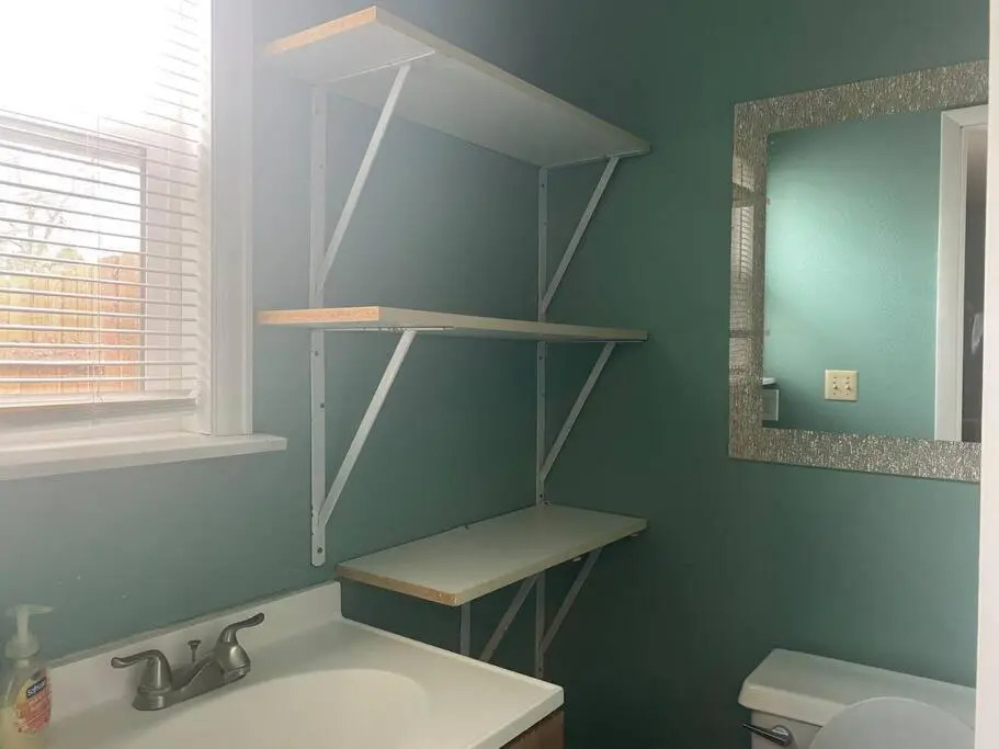 Nicely Secluded Home in a Convenient Location